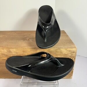 OOFOS OOlala Recovery Flip Flop Sandals Womens SZ 8 Black Comfort Arch Support
